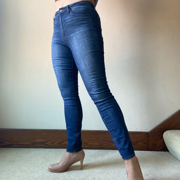 Articles of Society skinny medium blue high rise waisted jeans - Picture 3 of 8